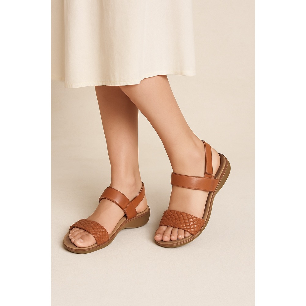 Hotter Women's Brown Leather Woven Strappy Adjustable‎ Comfort Sandals